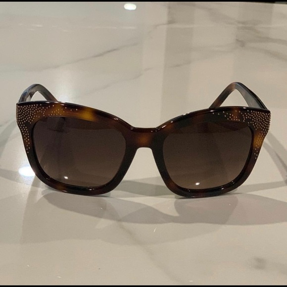 Chloé Sunglasses - Picture 4 of 4
